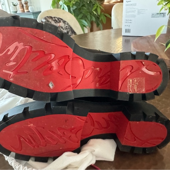 Christian Louboutin Lug Sole Chelsea Black Ankle Boots - Picture 3 of 7